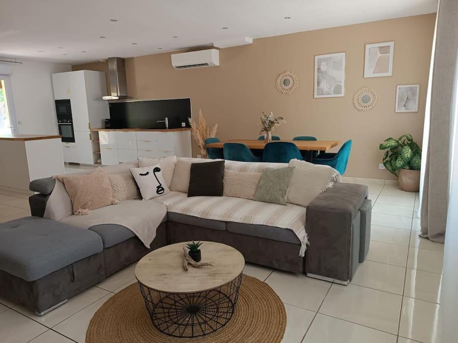 Villa Aigues Marines Пероль Экстерьер фото